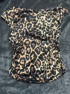 Leopard Print Ring Detail One Shoulder Top