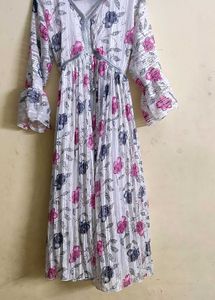 Beautiful Floral Midi Dress