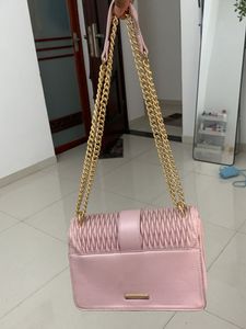 Chic Pink Quilted Chain Shoulder Bag