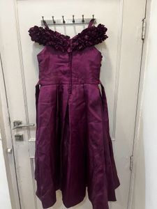 Elegant Off-Shoulder Burgundy Dress