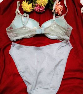 calvin Klein Bra and Panty Set👍