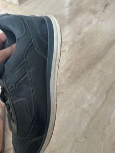 Black Casual Lace-Up Shoes