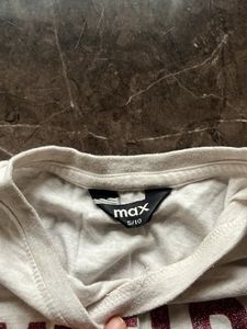 Like New Off-white Top By Max