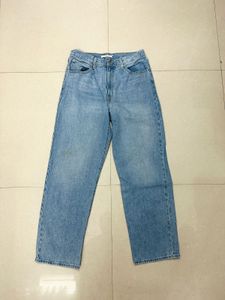 Levi's Light Wash Denim Baggy Jeans 🇺🇸