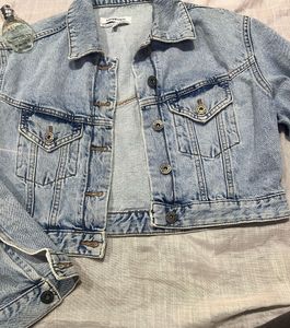 Lovegen Branded Women’s  Denim Jacket ! Size M
