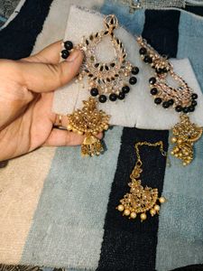 2 earing and mangtika & necklace set & ban