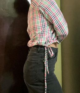 Super Cute Crop Shirt
