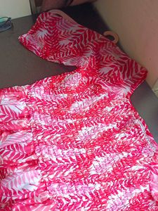 Leaf Print Maxi Dress