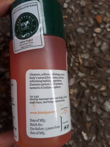 Apricot Refereshing Body Wash