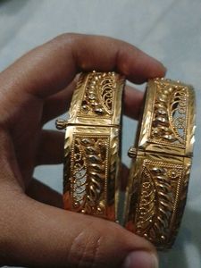 Golden Imitation Bangle Set (1pair)