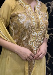 Elegant Gold Embroidered Kurti Set