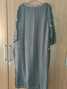 Amydus Black Embroidered Plus Size Kurti