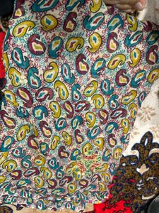 Elegant Paisley Print Saree Best Quality