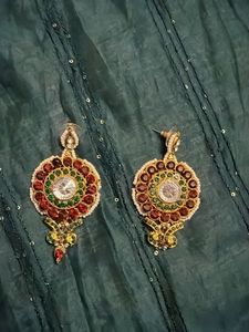 Elegant Pearl Necklace &amp; Earring Set