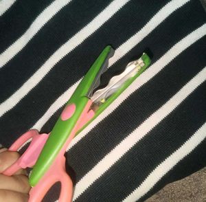 Zig Zag Scissors