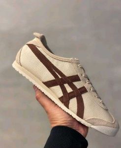 Onitsuka Tiger Maxio