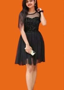 Classic Dress For Girls In Black Colour