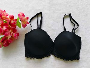 Comfortable Black Lace Trim inner