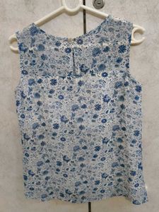 Floral Sleeveless Top