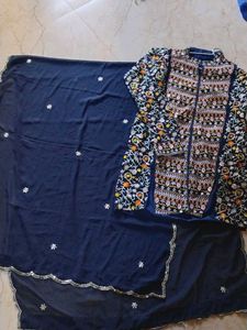 Beautiful Embroidered Set with Dupatta and skirt
