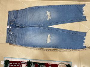 levis jeans- used thrice