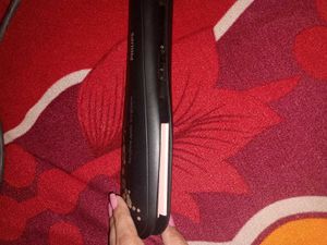 Philips KeraShine Straightener