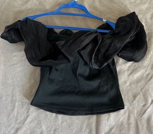 Chic Off-Shoulder Ruffled Top