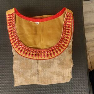 Elegant Gold And Red Zari Kurta