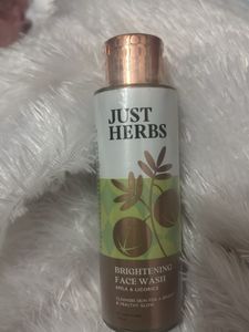 Just Herbs Brightening Face Wash