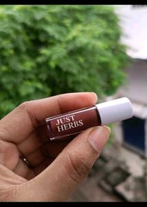 JUST HERBS serum lip gloss +a lipstick free