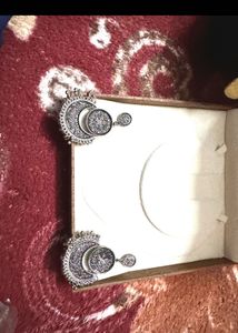 Exquisite Oxidized Silver Statement Earrings