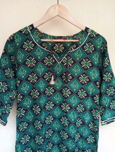Swasti Green And Black Designer Kurta (Women)