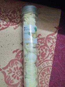 7 Herbal's Hi acid Pineapple papersoap
