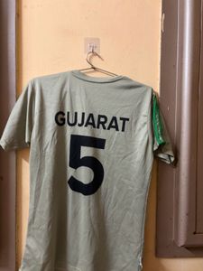 grey jersey