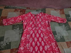 Beautiful Pink Floral Print Kurta