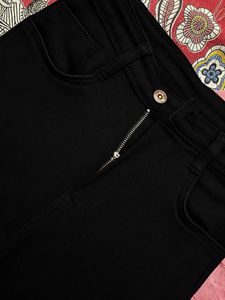 Classic Black Skinny Fit Jeans