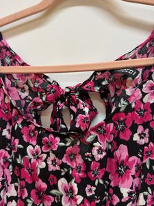 Floral Print Puff Sleeve Top