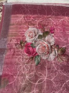 Beautiful Rose Print Saree