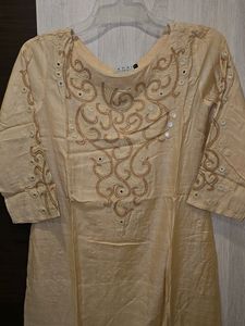 Okhai KURTA