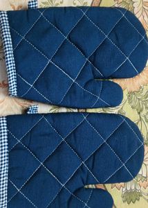 Navy Quilted Oven Mitts - Pair
