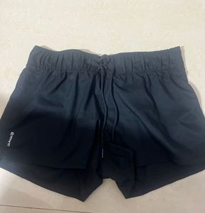 Decathlon Black Shorts(S)