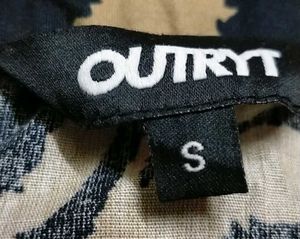 OUTRYT Printed Top