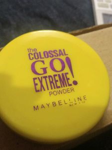 Maybelline The Colossal Go Extreme Powder