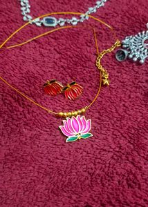Elegant Lotus Design Necklace &amp; Earring Set