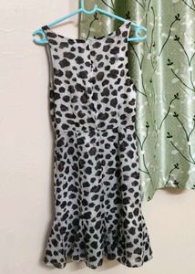 Leopard Print Sleeveless Dress