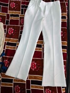 white bootcut jeans for old money people 🔥🔥