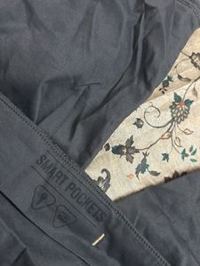 Stylish Capri Pants for Women