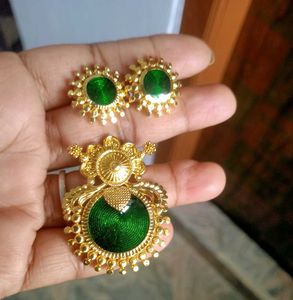 Gold Plated Green Pendant Set