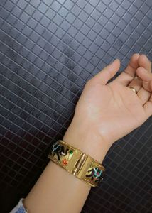Vintage Enamel Elephant Bangle