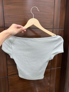 Ribbed V-Neck Crop Top